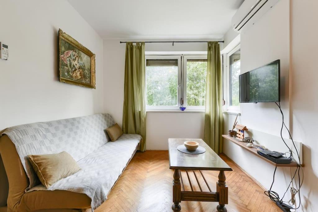 apartman Legacy Apartment Zadar Bagian luar foto