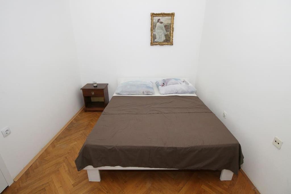 apartman Legacy Apartment Zadar Bagian luar foto