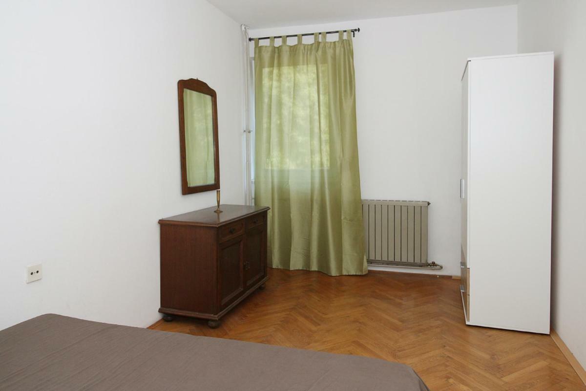 apartman Legacy Apartment Zadar Bagian luar foto
