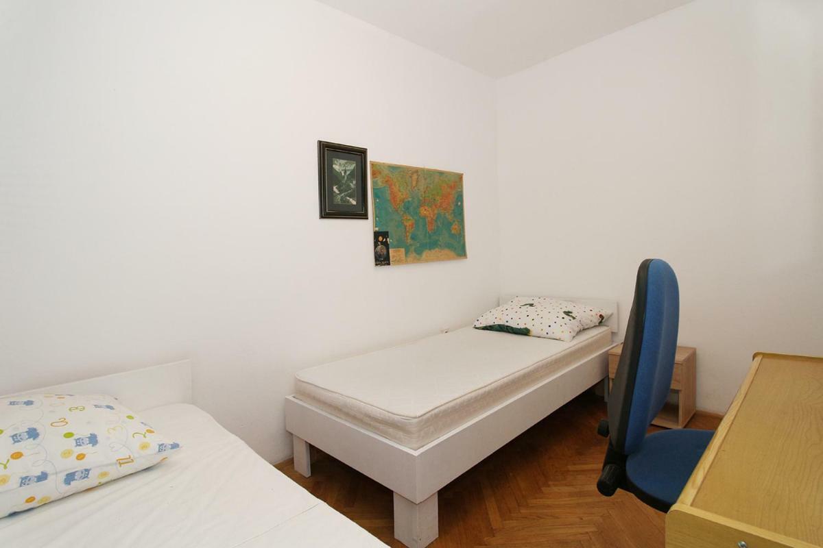 apartman Legacy Apartment Zadar Bagian luar foto