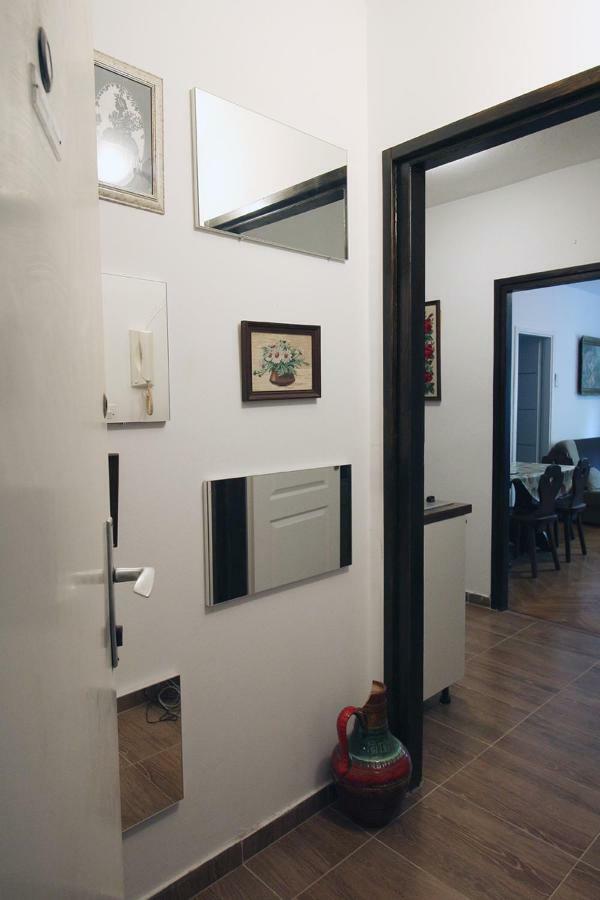 apartman Legacy Apartment Zadar Bagian luar foto